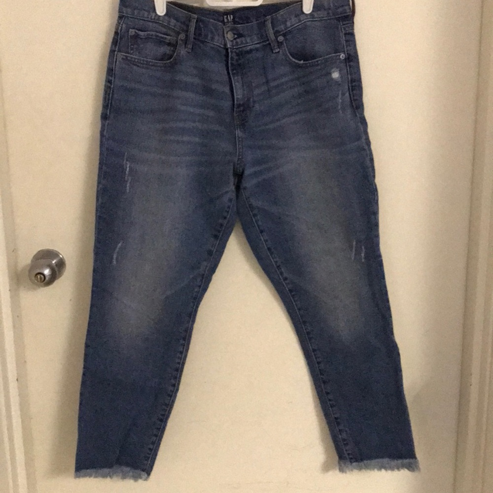 Gap denim distressed crop beat girlfriend jeans
